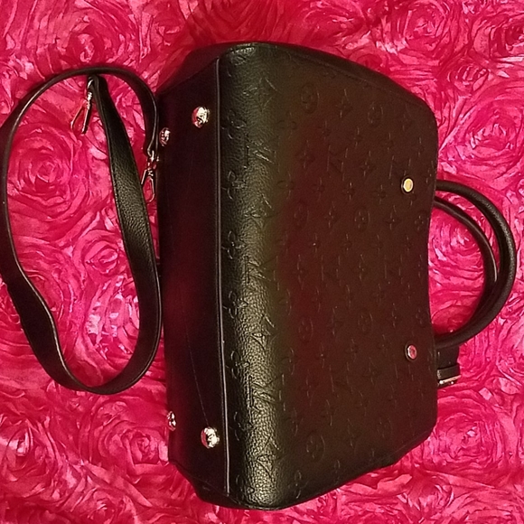 Black leather embossed purse